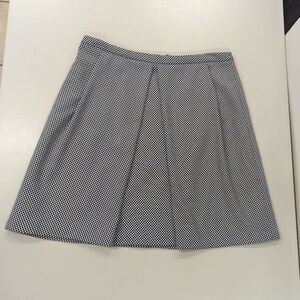 Anne Klein Size 8 Navy Blue and White Checkered Skirt with Pockets